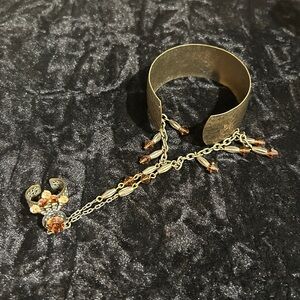 🍓Vintage Boho Ring & Attached Cuff Bracelet
